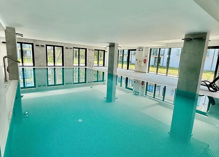 D304 Classik Z 2 Sypialniami, Basenem, Sauna, Jacuzzi, Przy Samej Plazy - 5d Apartment